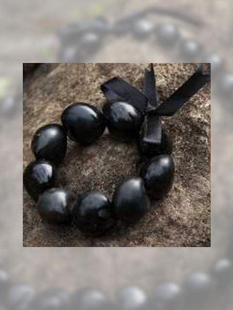 kukui nut braclet